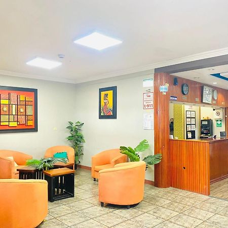 Hotel Los Algarrobos Пуэрто-Бакерисо-Морено Экстерьер фото
