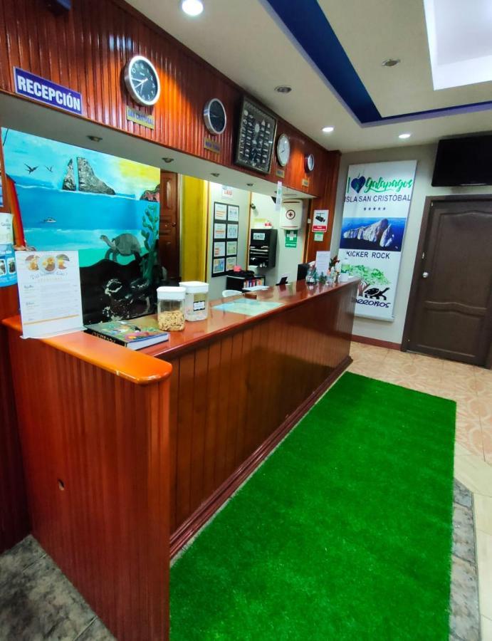 Hotel Los Algarrobos Пуэрто-Бакерисо-Морено Экстерьер фото